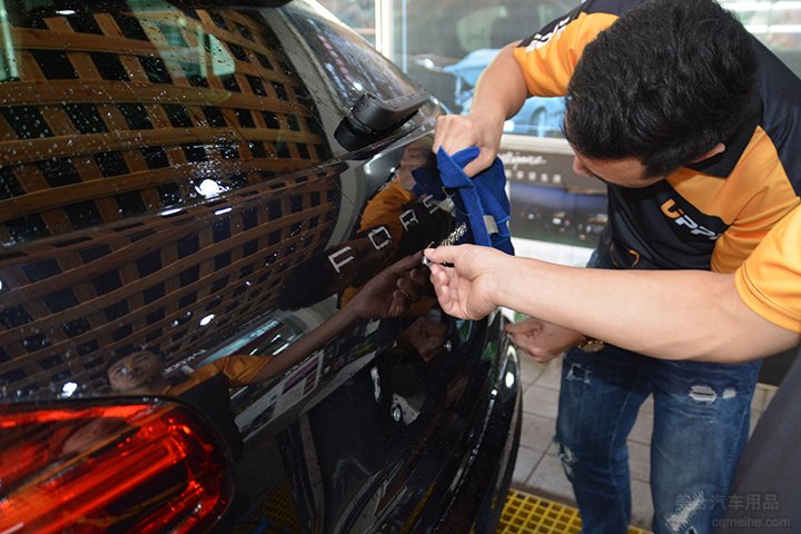 保時捷卡宴全車貼UPPF優(yōu)帕漆面保護膜|隱形車衣